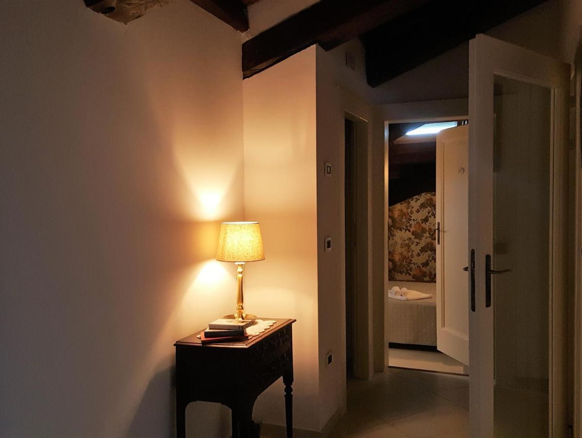 Amaranto99 Bed & Breakfast L'Aquila Ngoại thất bức ảnh